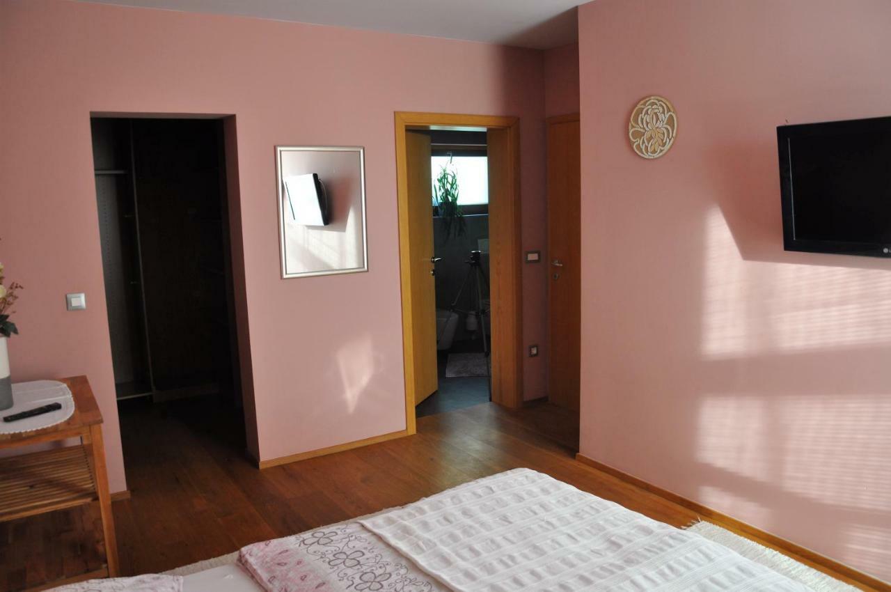 Apartma Rosa Spodnji Otok Εξωτερικό φωτογραφία