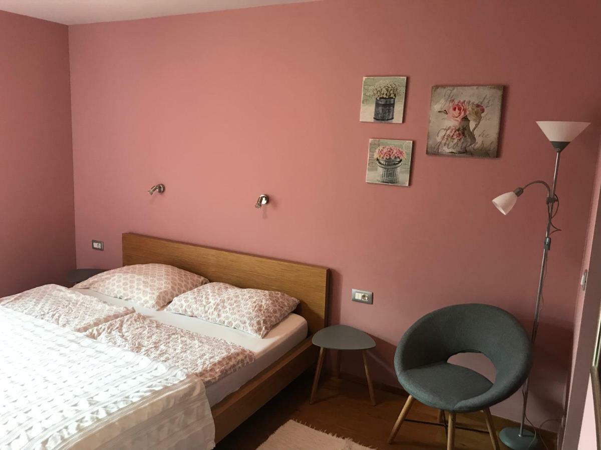 Apartma Rosa Spodnji Otok Εξωτερικό φωτογραφία